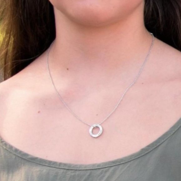 Silver Circle of Love Chain - Picture 1 of 5